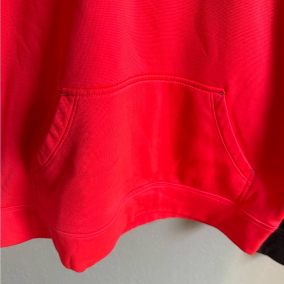 Women’s M Pink/Gray Under Armour Athletic/Activerwear Hoodie - Picture 3 of 6